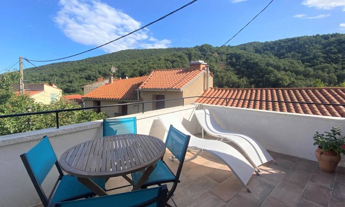 Taurinya House | 70 m² Gîte ∙ 2 bedrooms ∙ 4 guests