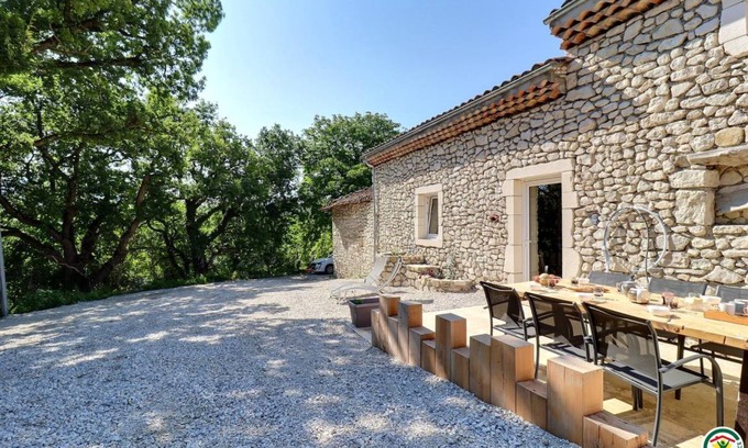 Autichamp House | 70 m² Gîte ∙ 3 bedrooms ∙ 6 guests