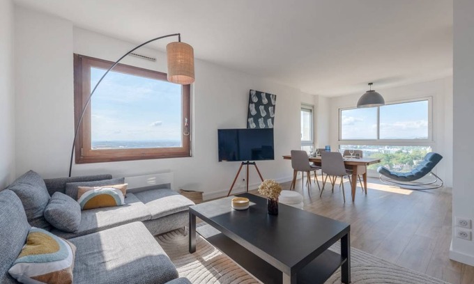 5th Arrondissement Apartment | 80 m² Apartment ∙ 2 bedrooms ∙ 4 guests