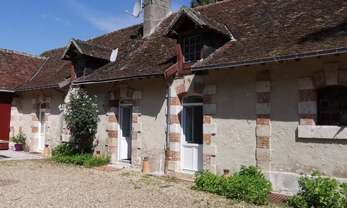 Huisseau-sur-Cosson Cottage | 80 m² Cabin ∙ 2 bedrooms ∙ 4 guests