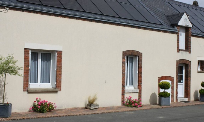 Pre-Saint-Evroult Cottage | 80 m² Cabin ∙ 2 bedrooms ∙ 5 guests