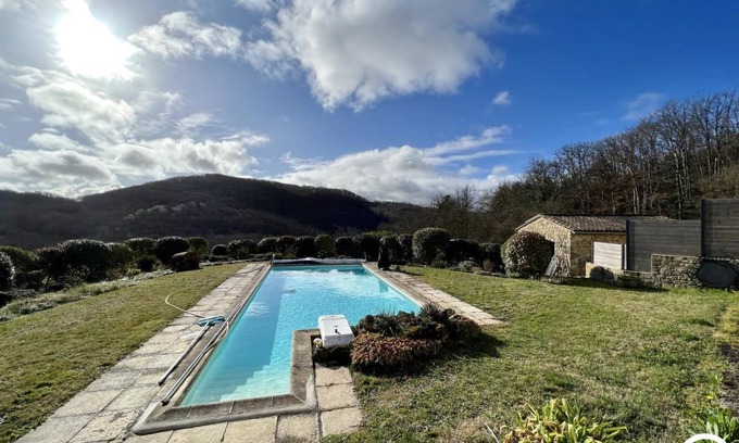 Saint-Benoit House | 80 m² Gîte ∙ 3 bedrooms ∙ 6 guests