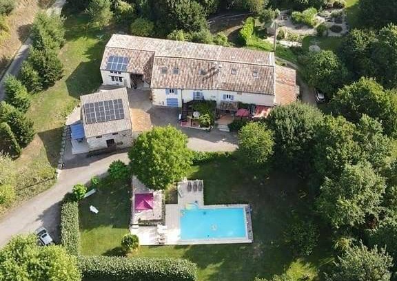 Saint-Benoit House | 80 m² Gîte ∙ 3 bedrooms ∙ 6 guests