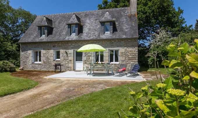 Sizun Villa | 85 m² Villa ∙ 2 bedrooms ∙ 5 guests