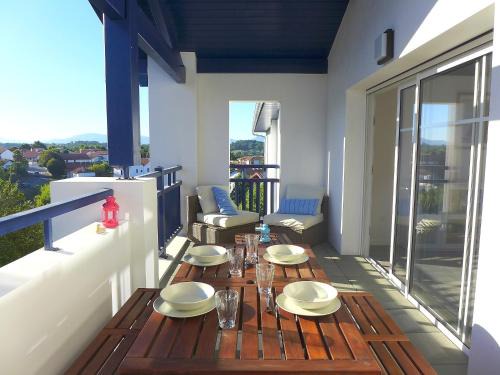 Bidart Apartment | Apartment Xabadenia-1 by Interhome