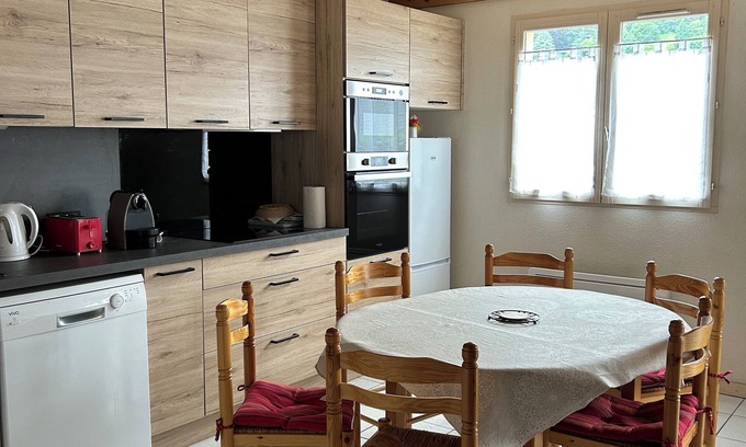 Cauterets Ski Chalet | Cauterets : 6 person chalet - 65 m2 5 mn from town center, 30 mn from Lourdes
