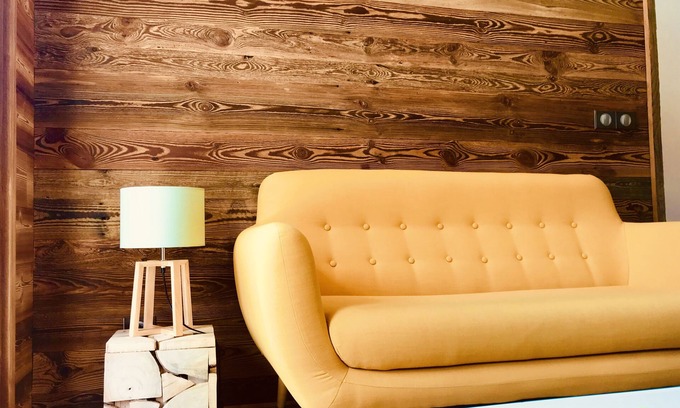 Molines-en-Queyras Apartment | CHALET ATMOSPHERE AT THE FOOT OF THE SLOPES IN MOLINES-SAINT VERAN