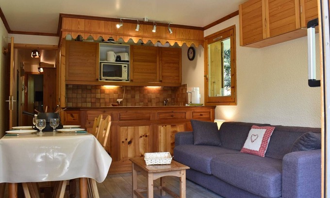 Meribel Centre Apartment | Cozy 3-Room Ski-In/Out Apartment with Summer Pool in Central Méribel, Sleeps 5