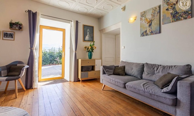 Cruet House | DOMAINE DE L'IDYLLE - WINEMAKER'S HOUSE
