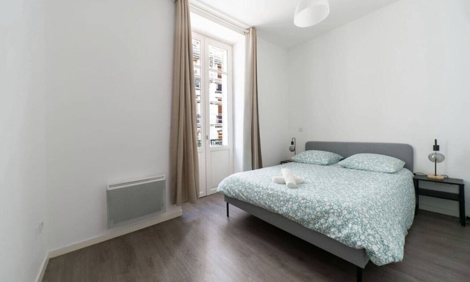 Thermal Apartment | Grand appartement design, 3 chambres, centre ville