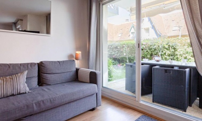 Cabourg Apartment | Hortensia by Interhome