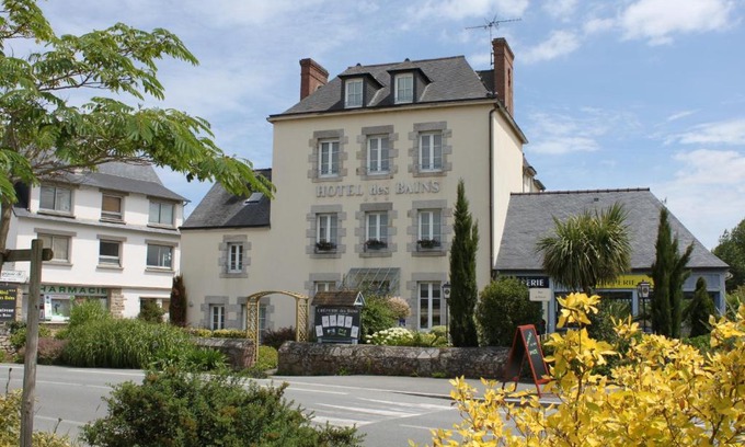 Lancieux Hotel | Hotel Des Bains