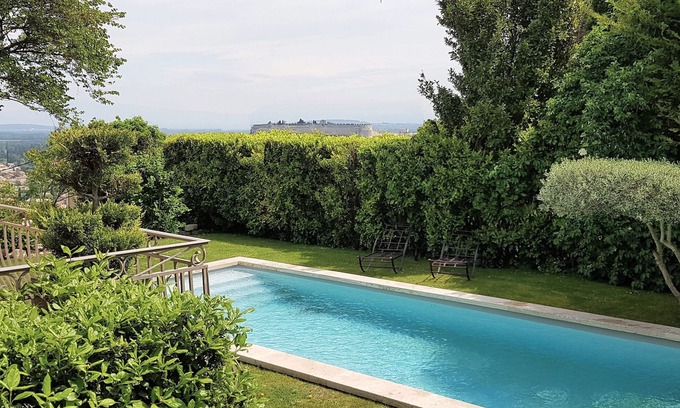 Villeneuve-les-Avignon House | House Provence Villeneuve les Avignon pool view Mont Ventouxđ