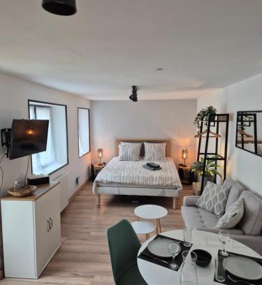 Beaune-la-Rolande House | l'Eden caché