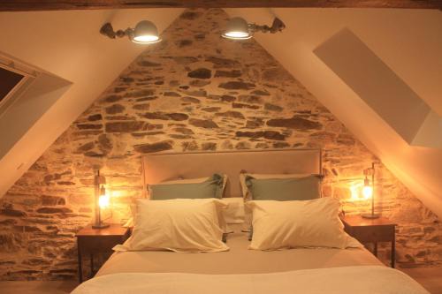 Mur-de-Bretagne Apartment | Le Moulin du Guer