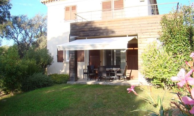 Pinarellu Villa | Luxury mini villa with garden & swimming pool in residence, 800m from the beach