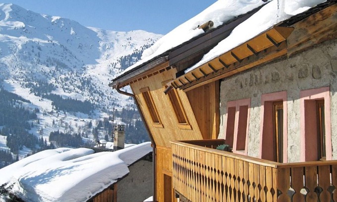 Meribel Ski Chalet | MERIBEL-CENTRE CHARMING CHALET12 PERS, 3MN WALK TO LIFT SLOPES, FOREST, STORES.