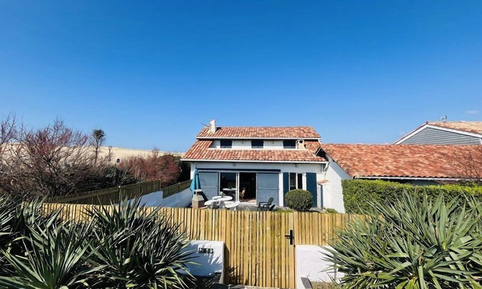 Seignosse House | Part of the ground floor of a house close to beach
