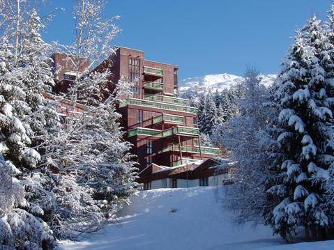 Arc-1800 Apartment | Ski-in/ski-out & foot of the slopes, 7th floor, balcony, fireplace or stove, tv, 29m², Les Arcs