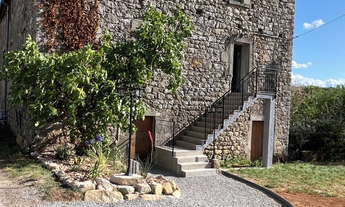 Chassagnes House | SOUTH ARDECHE Large house sleeps 22 near river in the middle of vineyards
