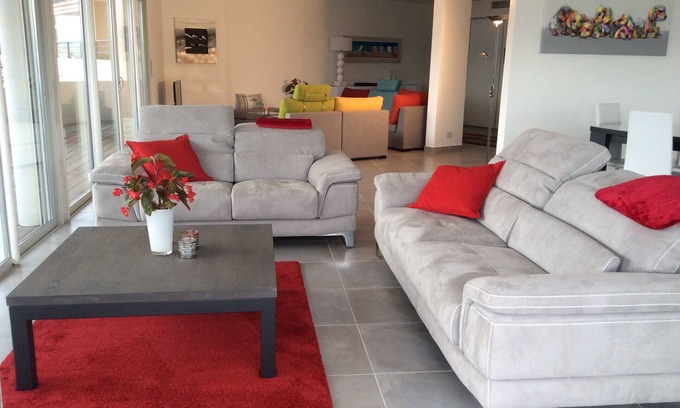 Calvi Apartment | Spacious apartment with terrace and unique bay view at 3 minutes from the beach.