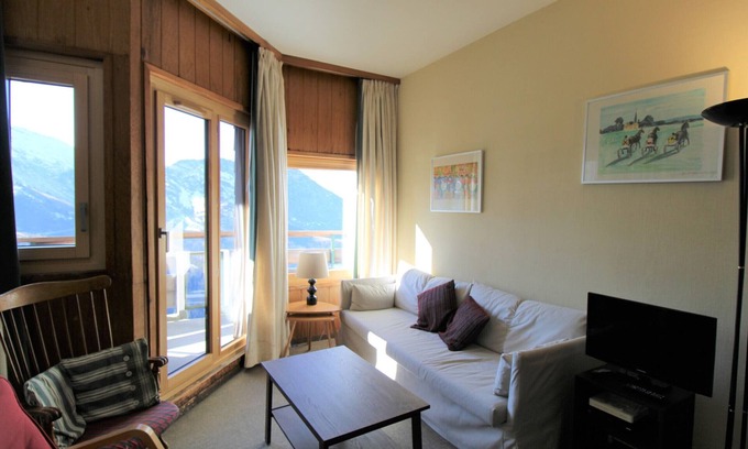 Avoriaz Apartment | Triplex Apt 8 pers, Fireplace, Wifi & Ski Locker – Avoriaz