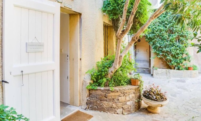 Bormes-Les-Mimosas Apartment | Village de Bormes les Mimosas by Interhome