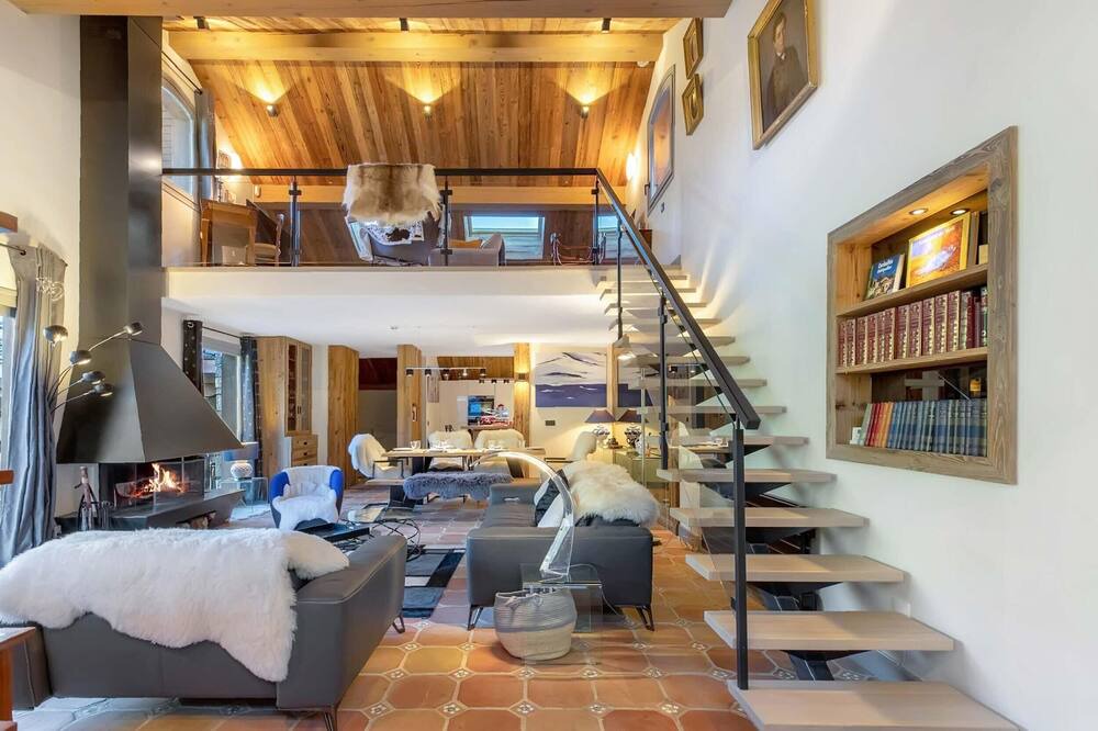 Meribel Ski Chalet | Chalet Broceliande with hot tub