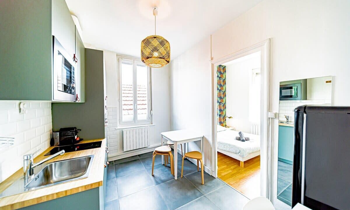 Les Poulettes Apartment | Le petit Raspail-Appartement rénové-Gratte-Ciel