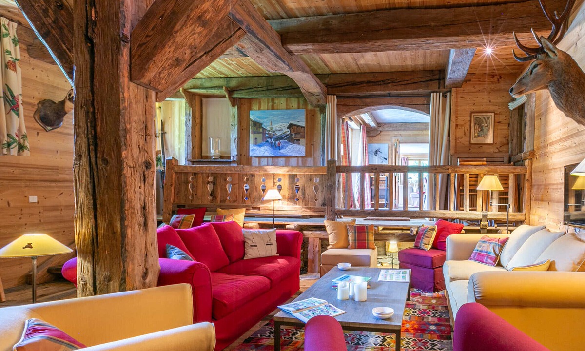 Val-d'Isere Apartment | Luxurious Chalet-Style Apartment, South-Facing Terrace, Ski-In/Ski-Out, Val-d'Isère