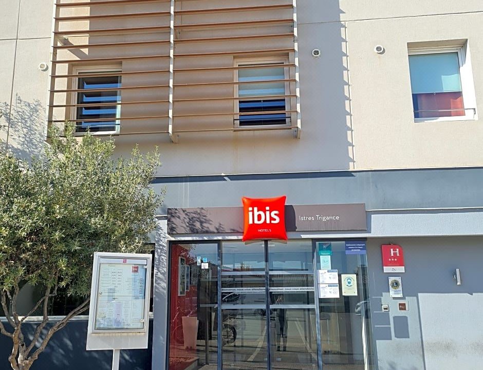 Photo of Buildings in Istres