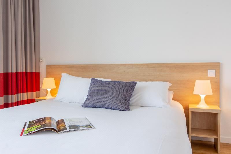 Photo of Bedroom in Miroir - Batignolles