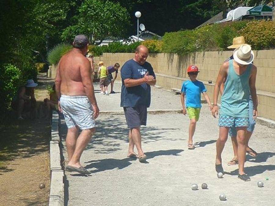 Photo of Others in Salles-Curan