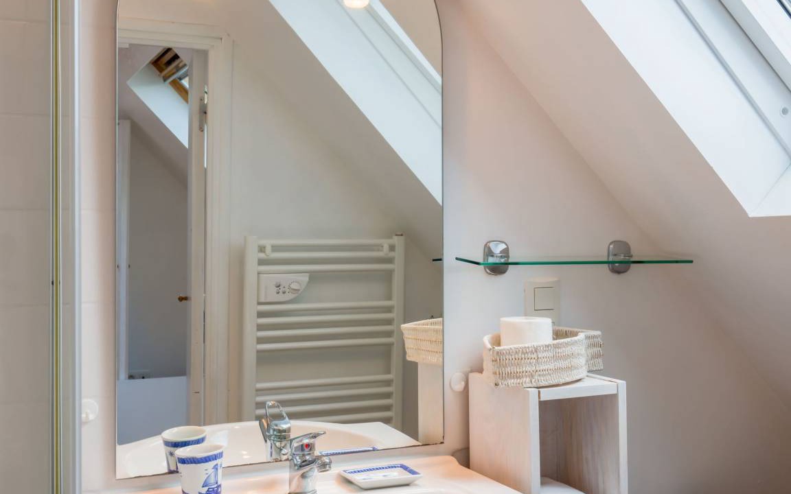 Photo of Bathroom in Locquirec