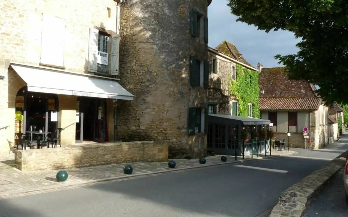 Photo of Others in Tremolat