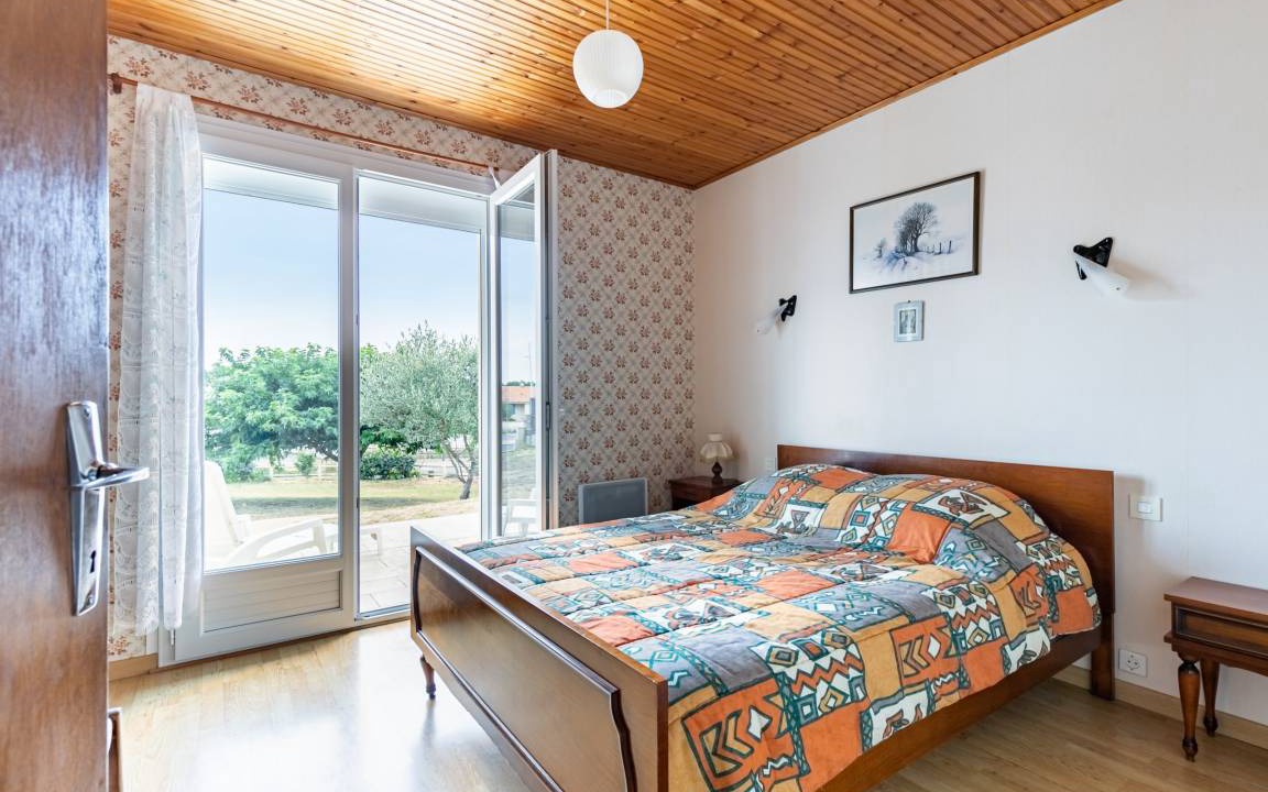 Photo of Bedroom in Givrand