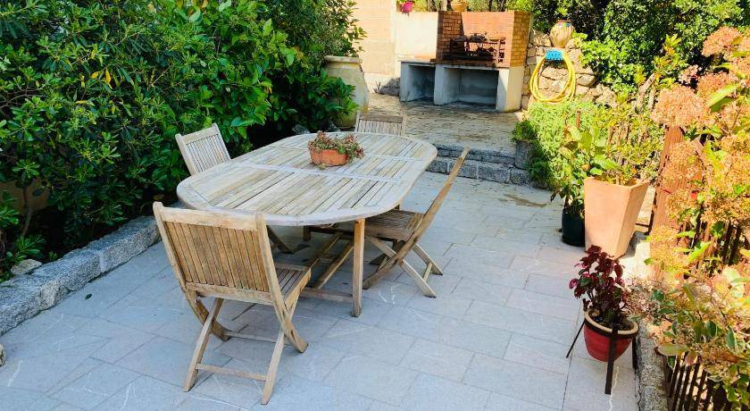 Photo of Patio Balcony in Sartene