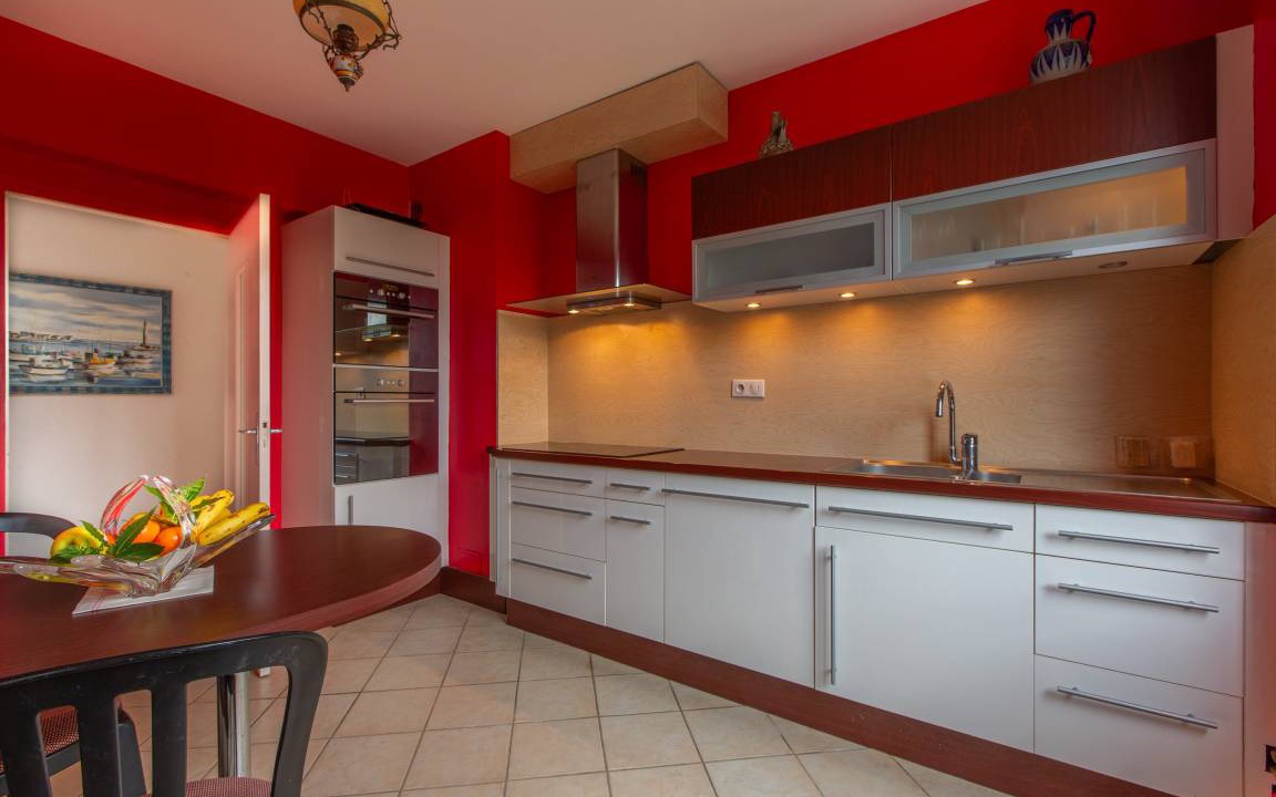 Photo of Kitchen in La Ville-aux-Clercs