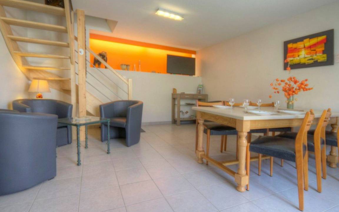 Photo of Livingroom in La Chapelle-Basse-Mer