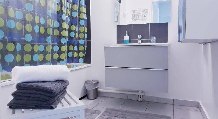 Photo of Bathroom in Serris