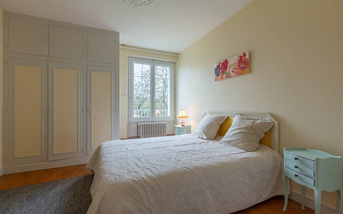 Photo of Bedroom in La Ville-aux-Clercs