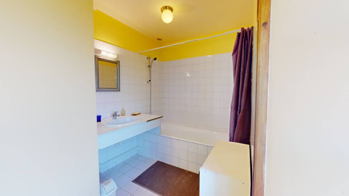 Photo of Bathroom in Saint-Julien-des-Landes
