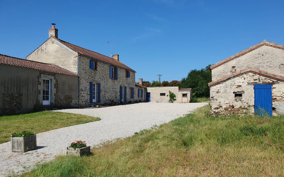Photo of Others in Saint-Julien-des-Landes