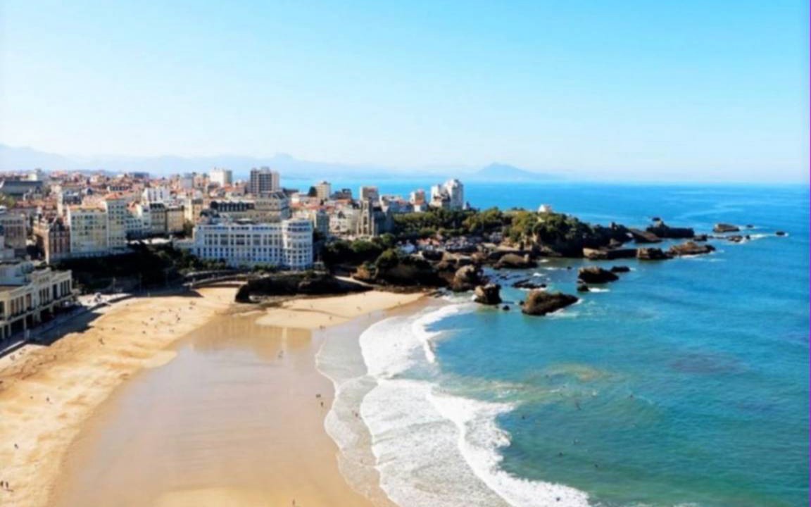 Photo of Others in Biarritz