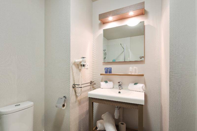 Photo of Bathroom in Reims City Centre