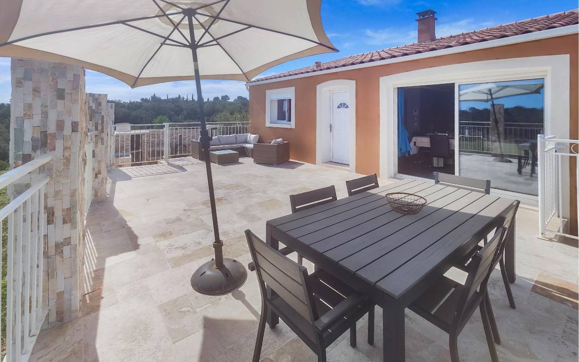 Photo of Patio Balcony in Villespassans