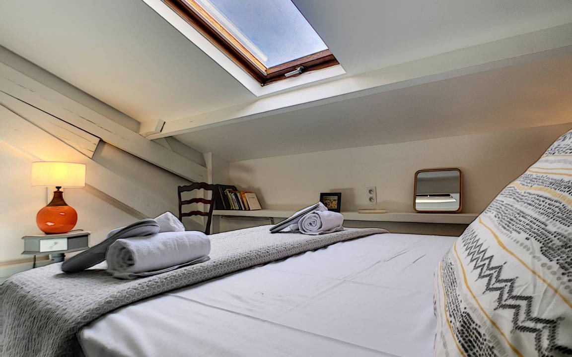 Photo of Bedroom in Jean-Medecin