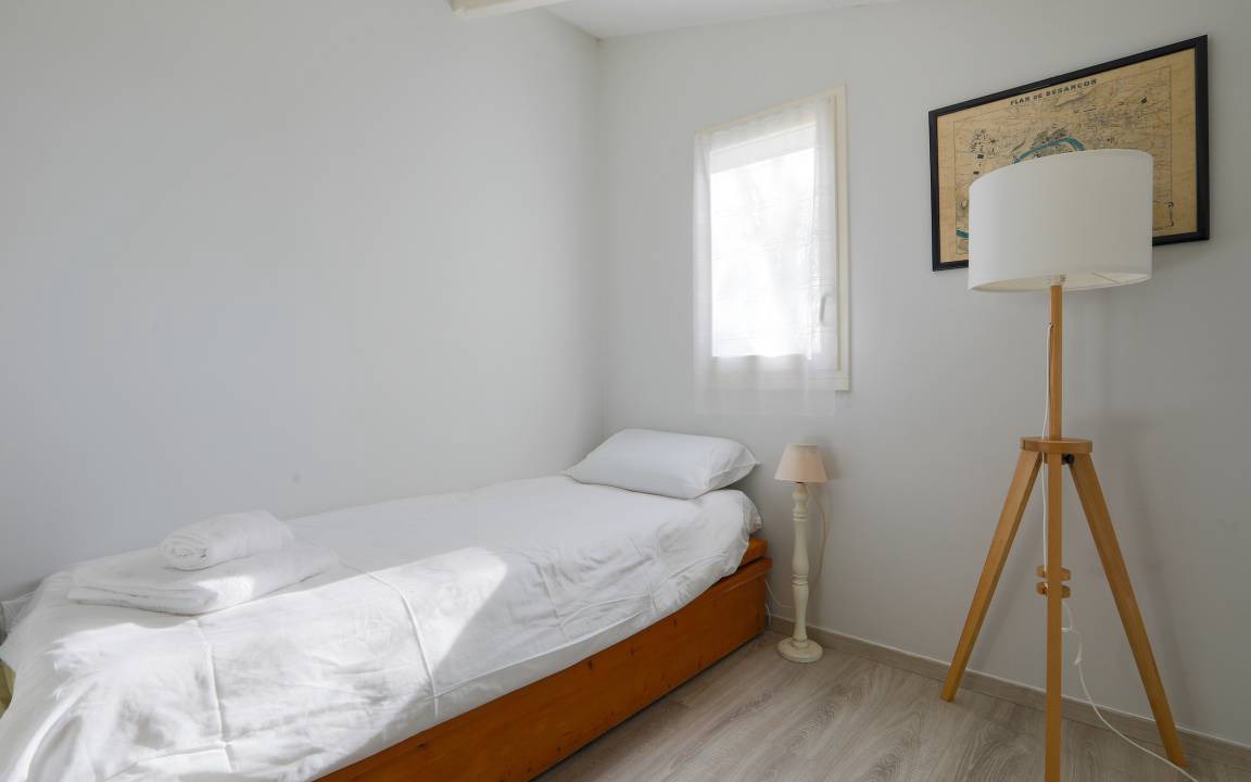 Photo of Bedroom in Les Portes-en-Re