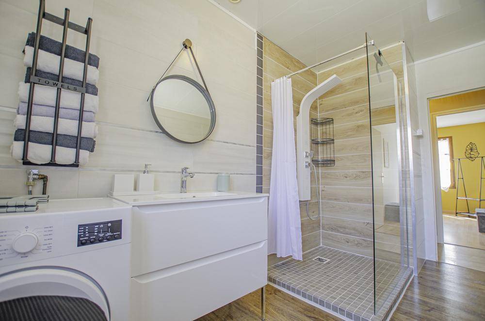 Photo of Bathroom in Chavanges