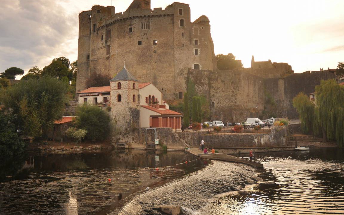 Photo of Others in Clisson